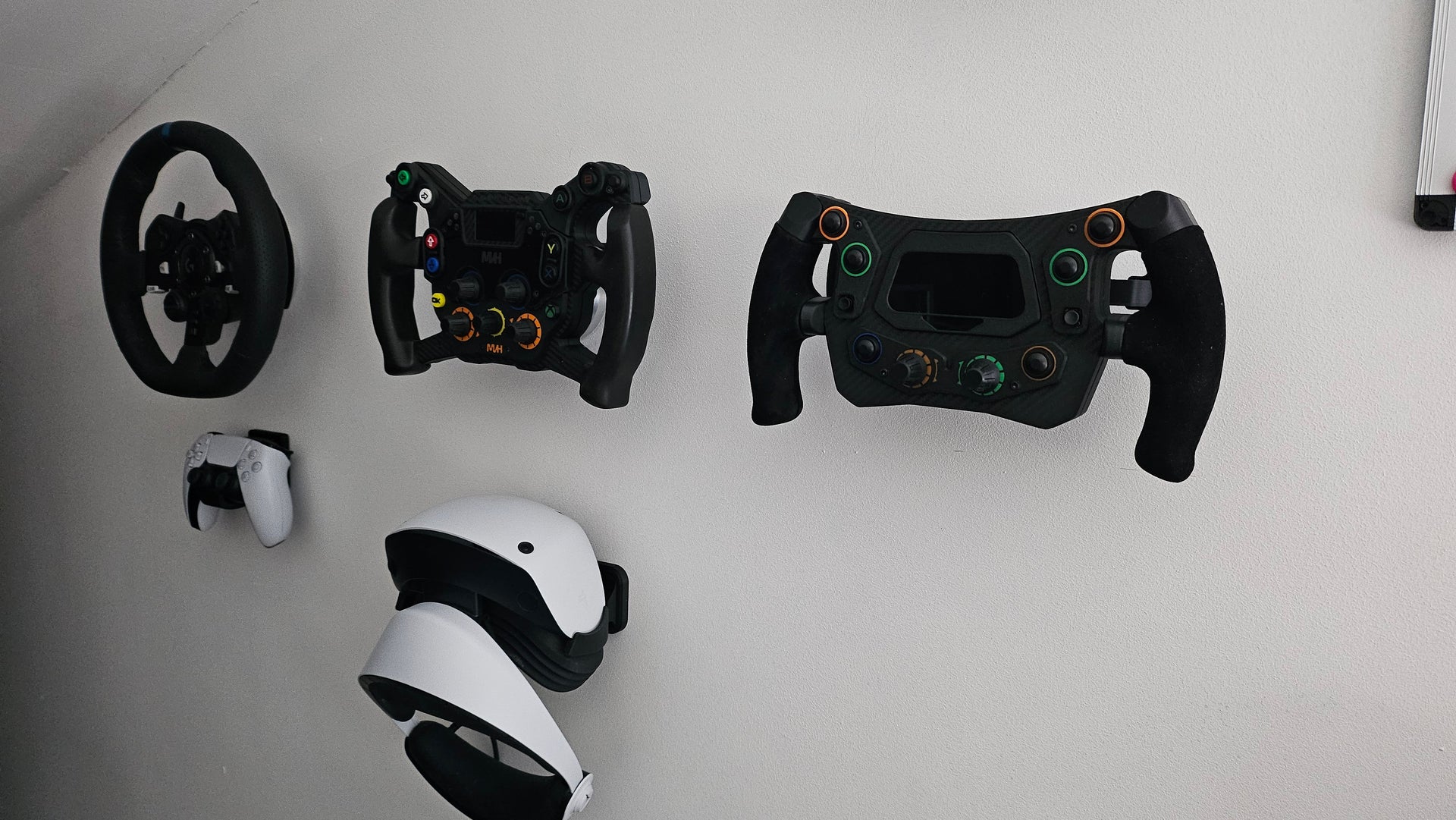 MVH Quick Release wallmount